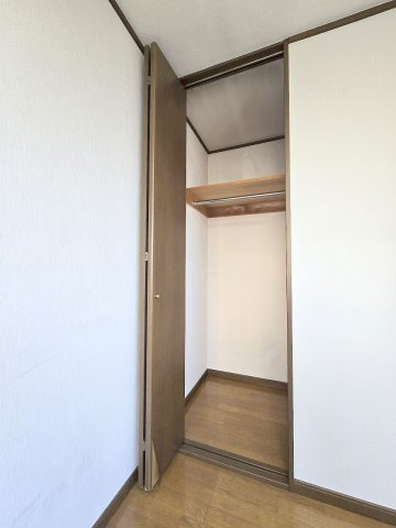 青梅市新町3丁目　中古戸建の収納