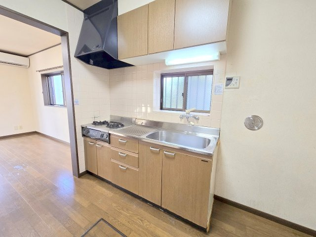 青梅市新町3丁目　中古戸建のキッチン