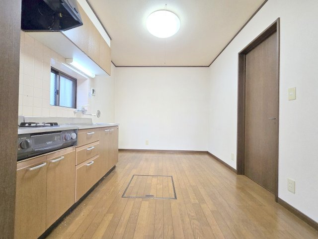青梅市新町3丁目　中古戸建のキッチン