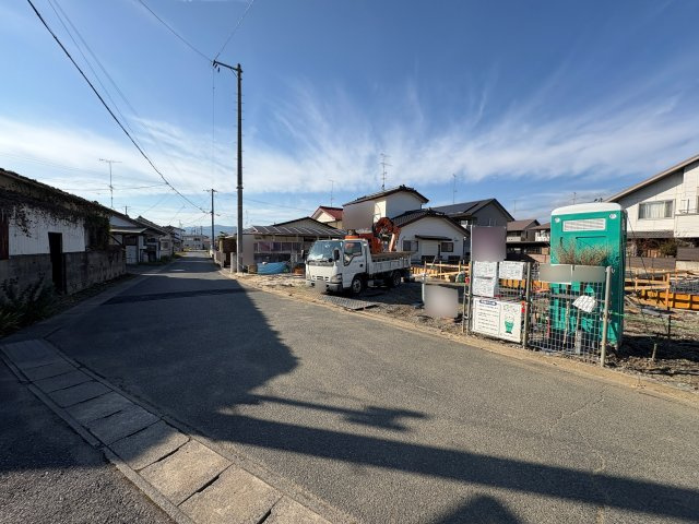 新築戸建・新築建売　南相馬市原町区橋本町第2　第二小・第一中の前面道路含む現地写真