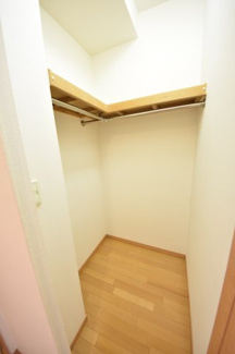 【収納】 | アーバングリーン神戸元町(旧アーデンタワー神戸元町)