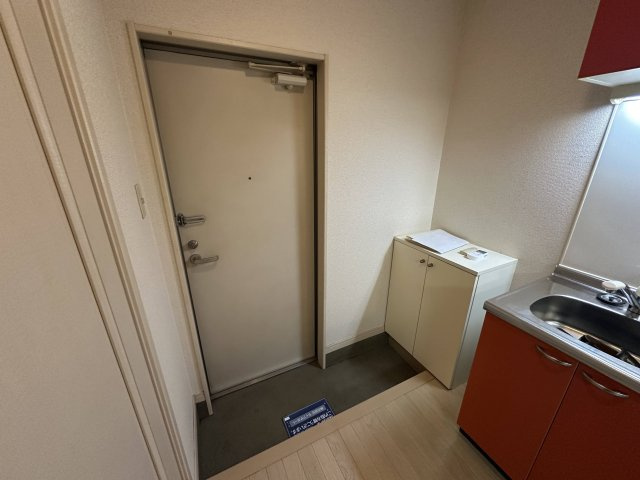 リブレア豊　B棟の玄関