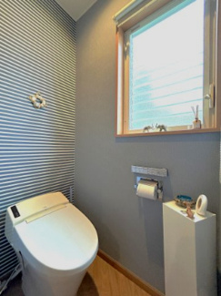 【トイレ】 | 冬でも快適な温水洗浄便座♪