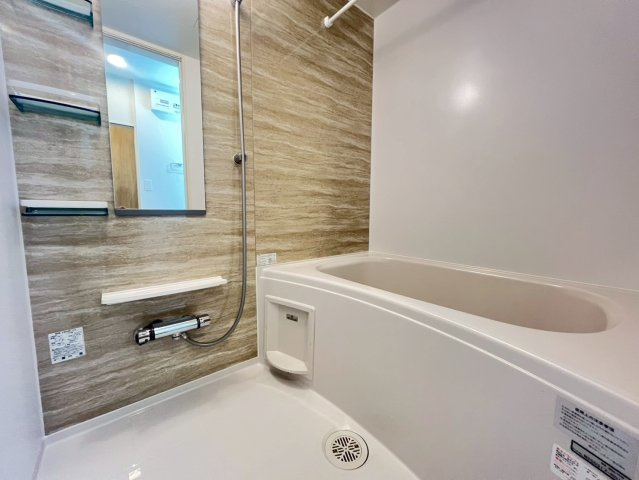 パルファン南落合04の浴室