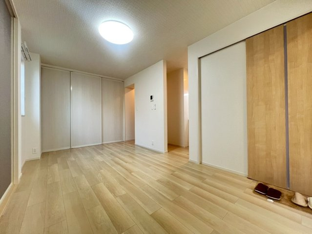 パルファン南落合04の居間・リビング