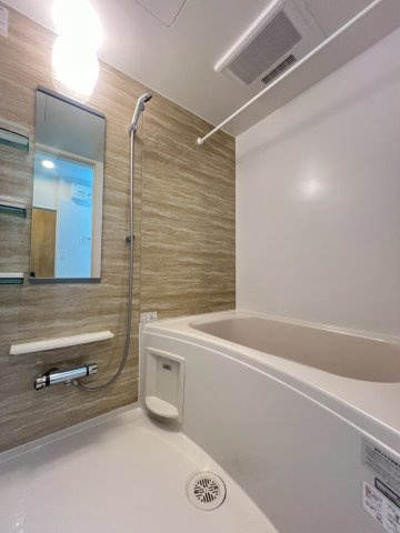 パルファン南落合04の浴室