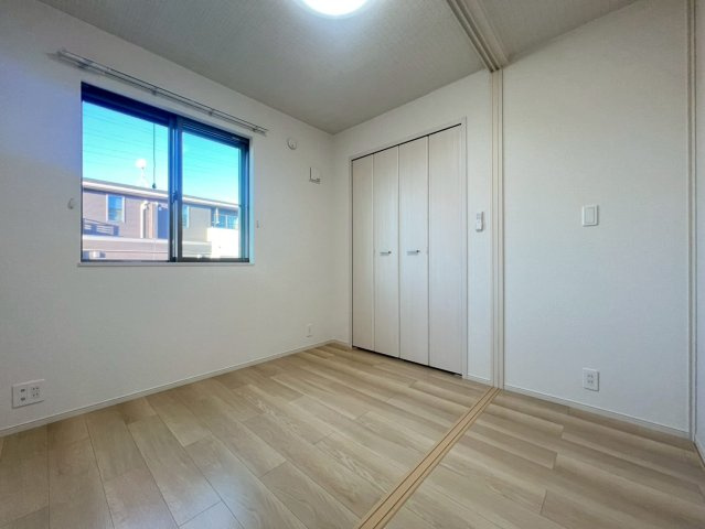 パルファン南落合04の寝室