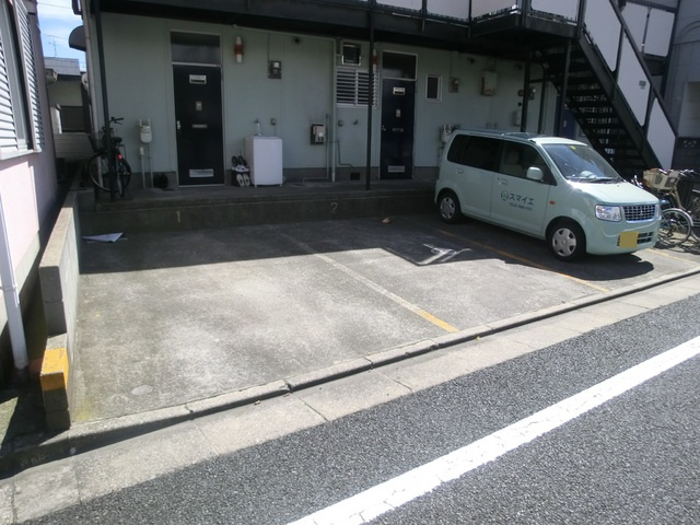 光ハイツの駐車場|敷地内駐車場（要確認）。