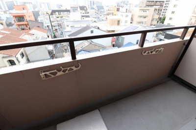 【バルコニー】 | 楠青山ビル別館