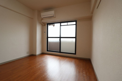 【洋室】 | 楠青山ビル別館