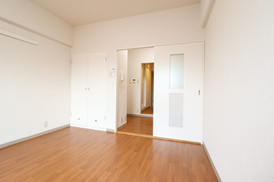 【洋室】 | 楠青山ビル別館