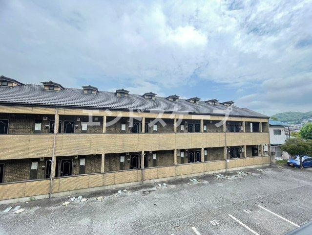 ベルヴュー高崎Ｂの駐車場|高崎、前橋エリアのお部屋探しはエンドスケープまで！お客様の理想お聞かせ下さい♪