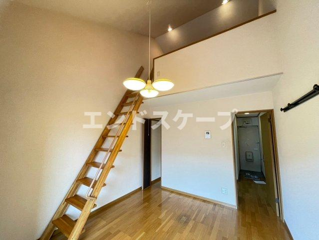 ベルヴュー高崎Ｂの居間・リビング|高崎、前橋エリアのお部屋探しはエンドスケープまで！お客様の理想お聞かせ下さい♪