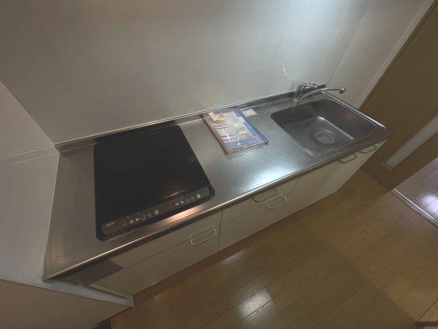 コンパクトなキッチンで掃除もラクラク