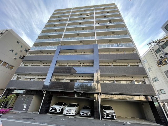 おしゃれで高級感のある外観です。