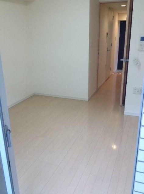 メインステージ八幡山の居間・リビング