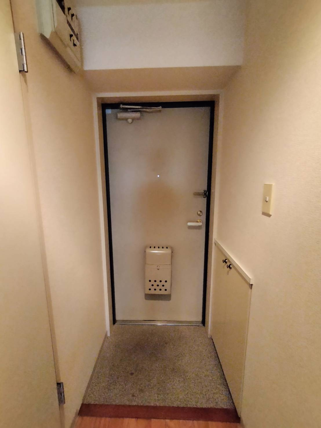 ライオンズマンション三宮第2の玄関