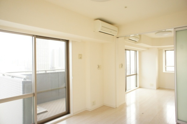 【居間・リビング】リバーレ月島 