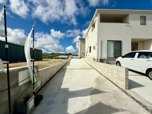 クレイドルガーデン南城市玉城前川 第3・５号棟のその他|縦列３台駐車可能スペース付き♪お気軽にお問い合わせください♪