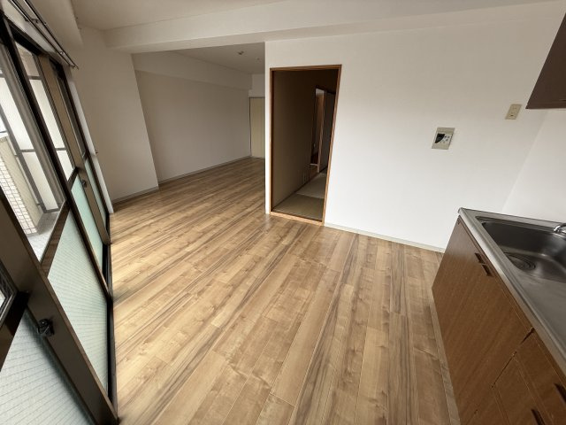 セレコート箕面の居間・リビング