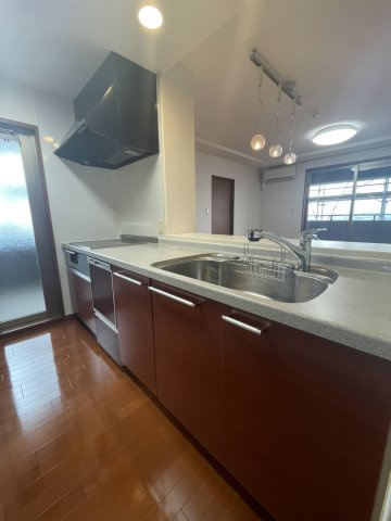 ロイヤルガーデン蓮池公園のキッチン