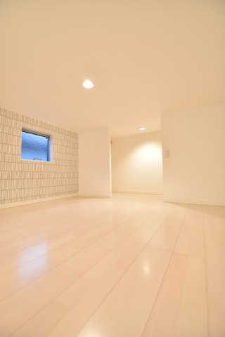 大阪市城東区鴫野西２丁目のアパートの寝室