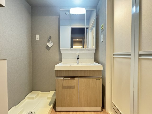 Zonna神戸磯上通（ゾナ神戸磯上通）の洗面所