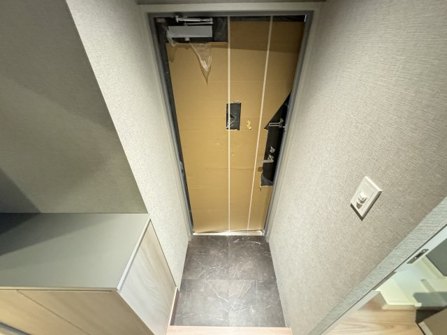 Zonna神戸磯上通（ゾナ神戸磯上通）の玄関