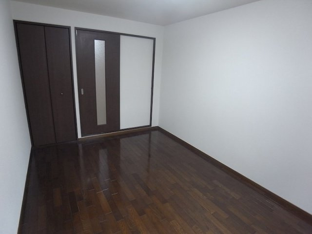 グランツ岡本の居間・リビング