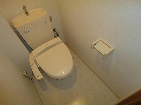 レジディア三宮東のトイレ