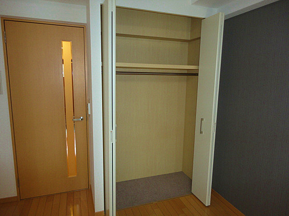 レジディア三宮東の収納