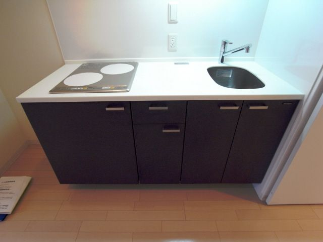 レジディア神戸磯上のキッチン