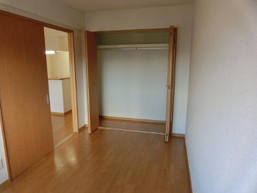 熊本市東区広木町の賃貸マンションの収納