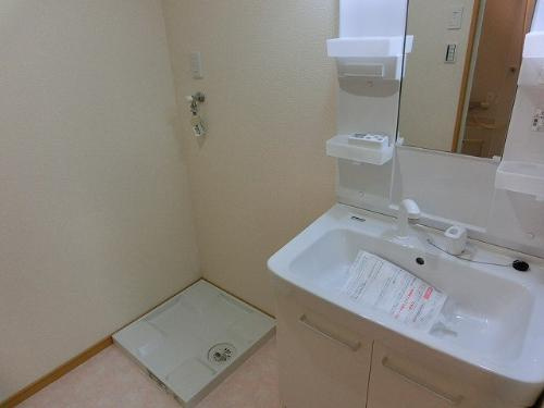 熊本市東区広木町の賃貸マンションの独立洗面台