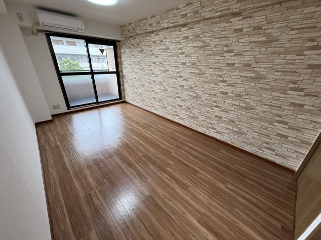 ラフォーレ箕面の居間・リビング