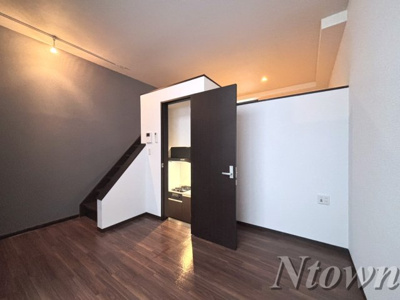 【居間・リビング】 | Creo栄生壱番館 | ゆったり過ごせる居間です