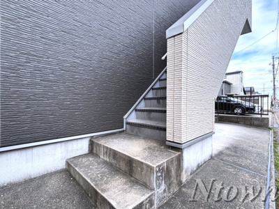 【エントランス】 | Creo栄生壱番館 | 毎日通るエントランスはこのようになっています