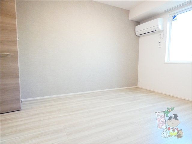 ナイス二番館の洋室