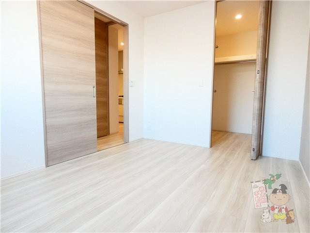 ナイス二番館の洋室