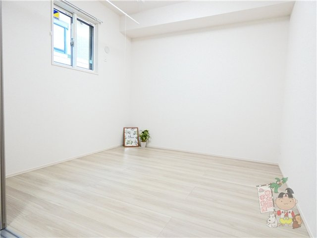 ナイス二番館の洋室