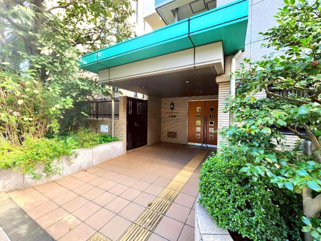 【エントランス】