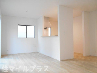 【居間・リビング】 | 郡山市富田町大徳南新築一戸建て8棟 | 居間です