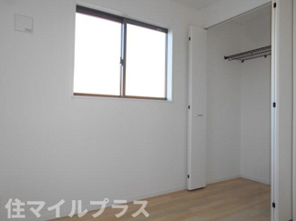 【洋室】 | 郡山市富田町大徳南新築一戸建て8棟 | 落ち着いた色調の洋室です