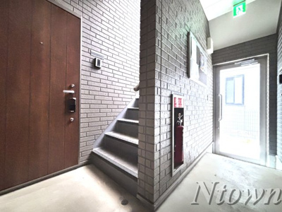 【ロビー】 | Patina東枇杷島(パティーナヒガシビワジマ) | 建物の内部です