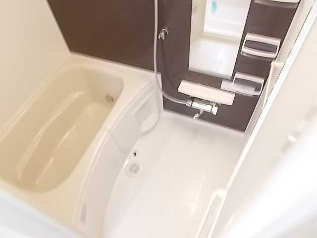 グレイスレジデンスⅣの浴室