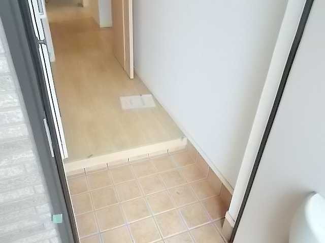 グレイスレジデンスⅣの玄関