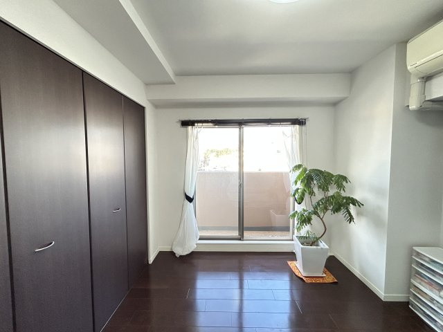 【洋室】の画像