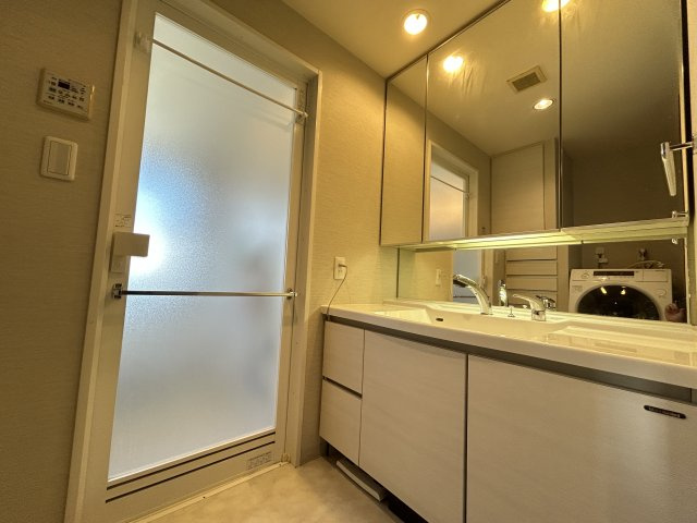 【独立洗面台】の画像