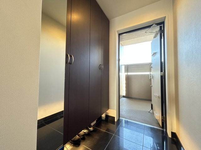 【玄関】の画像