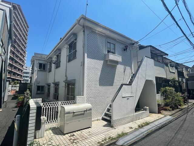新宿区上落合2丁目のアパートの画像